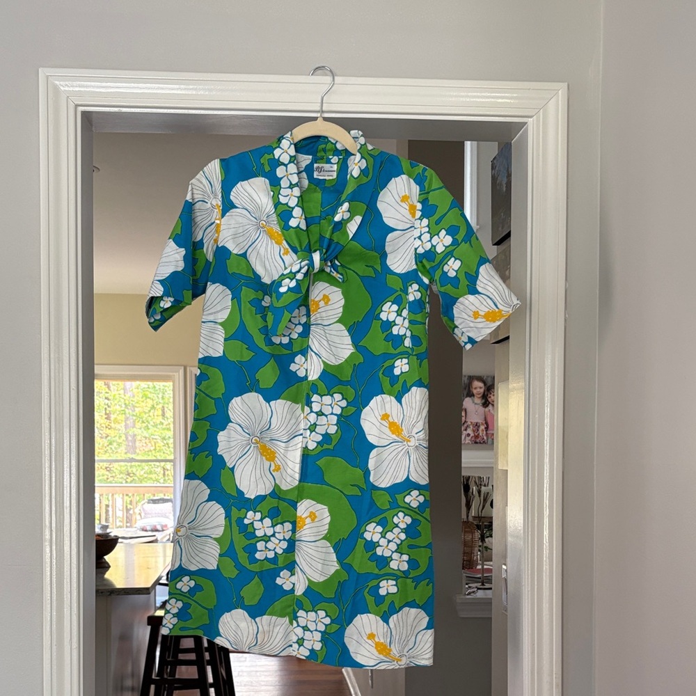 *Vintage* Floral Blue and Green Dress